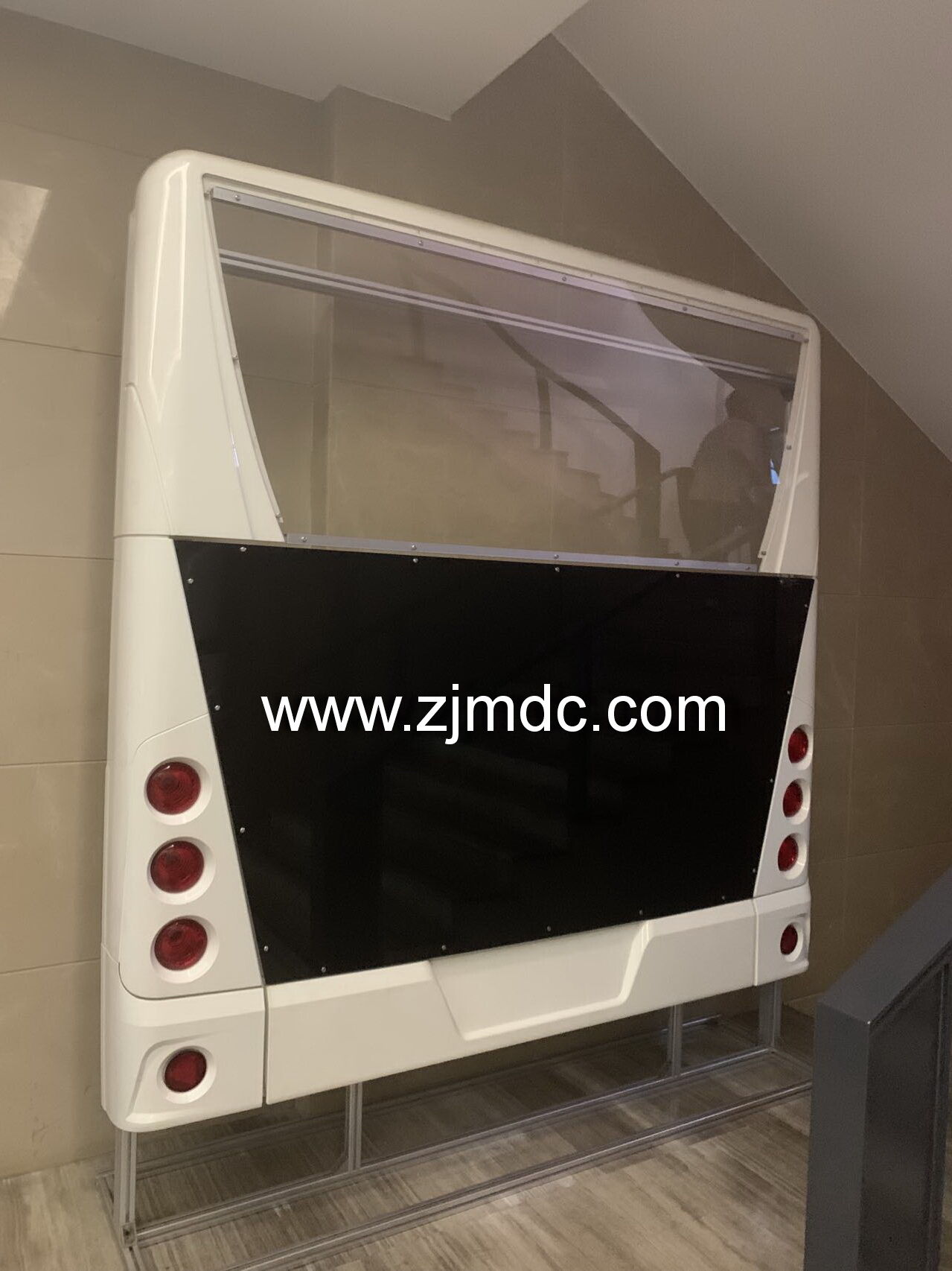 SMC大巴車后背板模具 SMC大巴車后背板模具